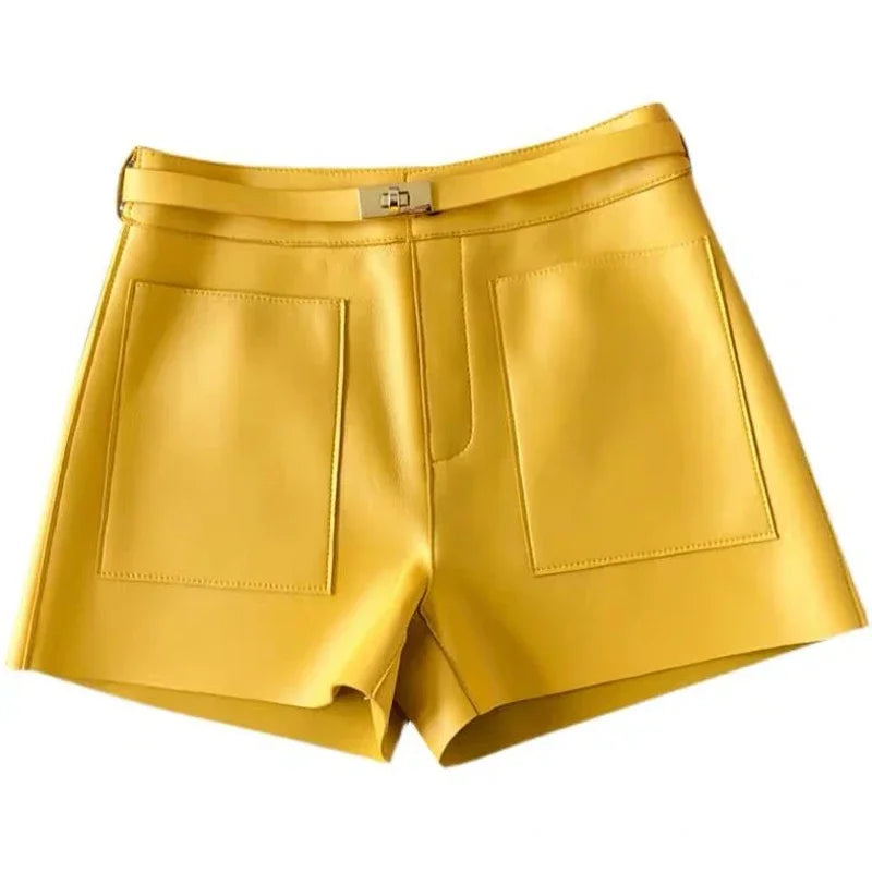 Gigi Short in Genuine leather