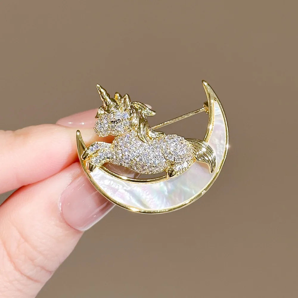 Peony Up tiny Brooche