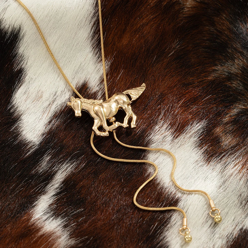 Gallop Bolo
